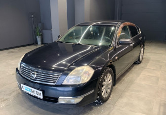 Подержанный автомобиль Nissan Teana 2007 года (3 фото)