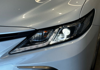 Подержанный автомобиль Toyota Camry Sedan 2018 года (11 фото)