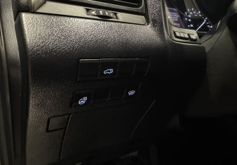 Подержанный автомобиль Lexus RX 2018 года (11 фото)