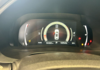 Подержанный автомобиль Haval F7 2023 года (12 фото)