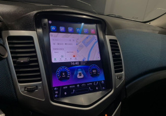 Подержанный автомобиль Chevrolet Cruze Sedan 2012 года (14 фото)