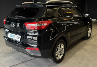 Подержанный автомобиль Hyundai Creta 2018 года (5 фото)