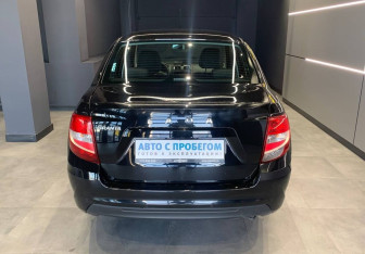 Подержанный автомобиль LADA (ВАЗ) Granta Sedan 2022 года (6 фото)