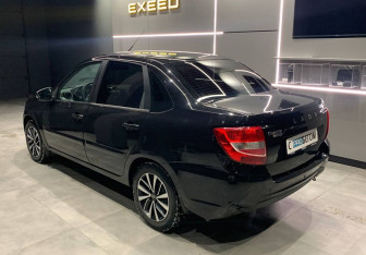 Подержанный автомобиль LADA (ВАЗ) Granta Sedan 2021 года (5 фото)