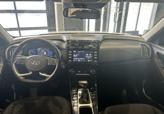 Подержанный автомобиль Hyundai Creta 2021 года (16 фото)