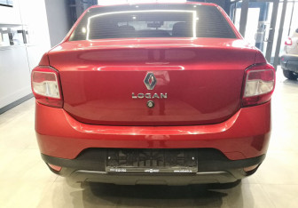 Подержанный автомобиль Renault Logan Sedan 2019 года (7 фото)