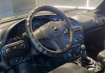 Подержанный автомобиль Chevrolet Niva 2013 года (7 фото)