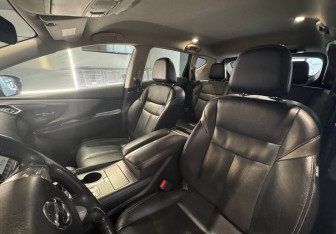 Подержанный автомобиль Nissan Murano Suv 2018 года (10 фото)