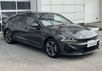 Подержанный автомобиль Kia K5 2020 года (4 фото)