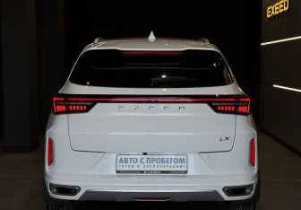 Подержанный автомобиль Exeed LX 2023 года (6 фото)