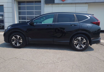 Подержанный автомобиль Honda CR-V 2020 года (23 фото)