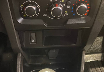 Подержанный автомобиль LADA (ВАЗ) XRAY 2018 года (7 фото)