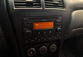 Подержанный автомобиль Nissan Almera Classic 2011 года (12 фото)