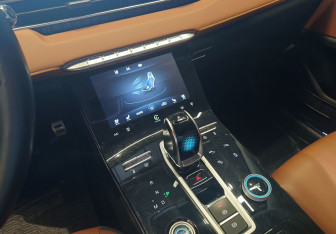 Подержанный автомобиль Chery Tiggo 8 Pro Max 2022 года (11 фото)