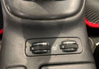 Подержанный автомобиль Toyota Avensis Sedan 2004 года (11 фото)