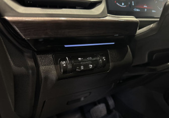 Подержанный автомобиль Exeed VX 2022 года (11 фото)