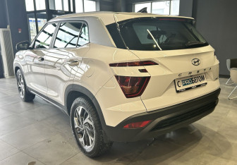 Подержанный автомобиль Hyundai Creta 2021 года (8 фото)
