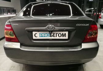 Подержанный автомобиль Toyota Corolla Sedan 2006 года (3 фото)