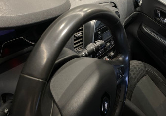 Подержанный автомобиль Renault Kaptur 2018 года (11 фото)