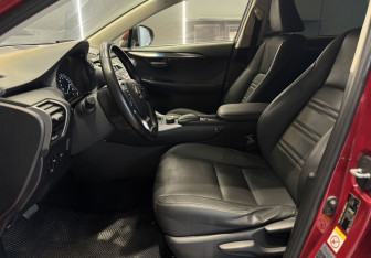 Подержанный автомобиль Lexus NX 2015 года (15 фото)