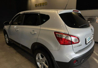 Подержанный автомобиль Nissan Qashqai 2011 года (5 фото)