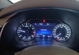 Подержанный автомобиль Nissan Murano Suv 2017 года (12 фото)