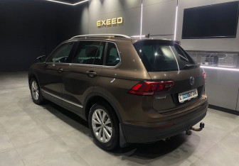 Подержанный автомобиль Volkswagen Tiguan 2017 года (5 фото)