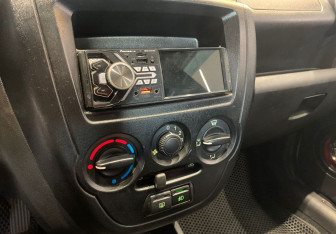 Подержанный автомобиль LADA (ВАЗ) Granta Liftback 2017 года (9 фото)