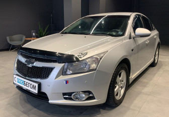 Подержанный автомобиль Chevrolet Cruze Sedan 2012 года (4 фото)
