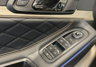 Подержанный автомобиль Exeed TXL 2023 года (11 фото)