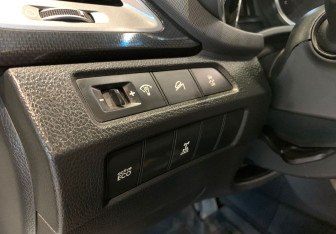 Подержанный автомобиль Hyundai Santa Fe 2014 года (8 фото)