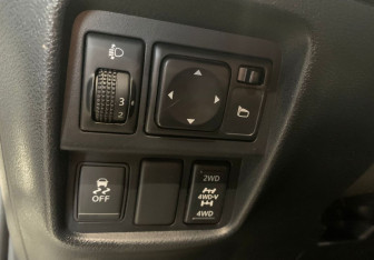 Подержанный автомобиль Nissan Juke 2014 года (15 фото)