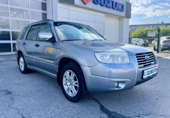 Подержанный автомобиль Subaru Forester Suv 2007 года (3 фото)