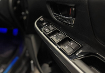 Подержанный автомобиль Subaru Levorg 2018 года (16 фото)