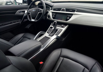 Подержанный автомобиль Geely Atlas 2021 года (21 фото)