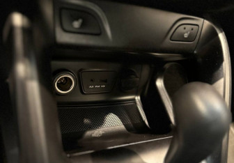 Подержанный автомобиль Hyundai ix35 2014 года (15 фото)