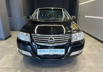 Подержанный автомобиль Nissan Almera Classic 2010 года (3 фото)