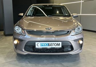 Подержанный автомобиль Kia Rio Sedan 2019 года (3 фото)