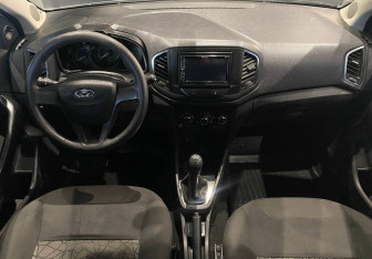 Подержанный автомобиль LADA (ВАЗ) XRAY 2018 года (10 фото)