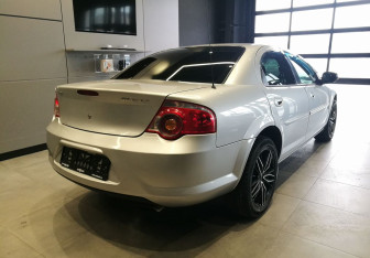 Подержанный автомобиль ГАЗ Volga Siber 2010 года (7 фото)