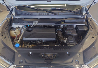 Подержанный автомобиль Chery Tiggo 8 Pro Max 2022 года (10 фото)