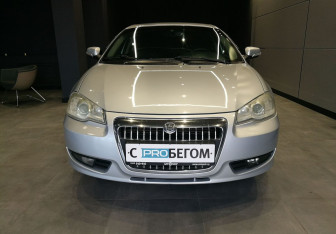 Подержанный автомобиль ГАЗ Volga Siber 2010 года (4 фото)