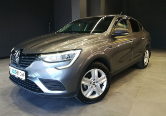 Подержанный автомобиль Renault Arkana 2019 года (1 фото)