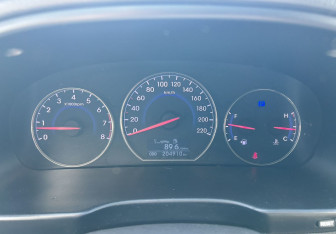 Подержанный автомобиль Hyundai Santa Fe 2012 года (11 фото)