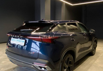 Подержанный автомобиль Omoda C5 2023 года (7 фото)