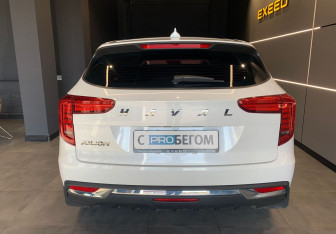 Подержанный автомобиль Haval Jolion 2023 года (6 фото)