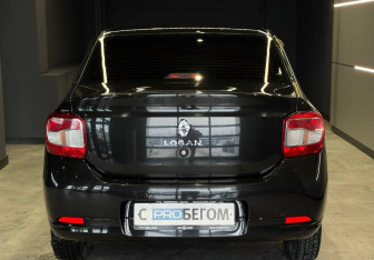 Подержанный автомобиль Renault Logan Sedan 2019 года (6 фото)