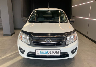 Подержанный автомобиль LADA (ВАЗ) Granta Liftback 2017 года (3 фото)