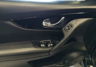 Подержанный автомобиль Nissan Qashqai 2019 года (17 фото)