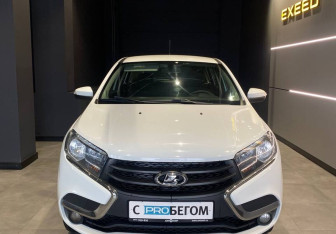 Подержанный автомобиль LADA (ВАЗ) XRAY 2018 года (3 фото)